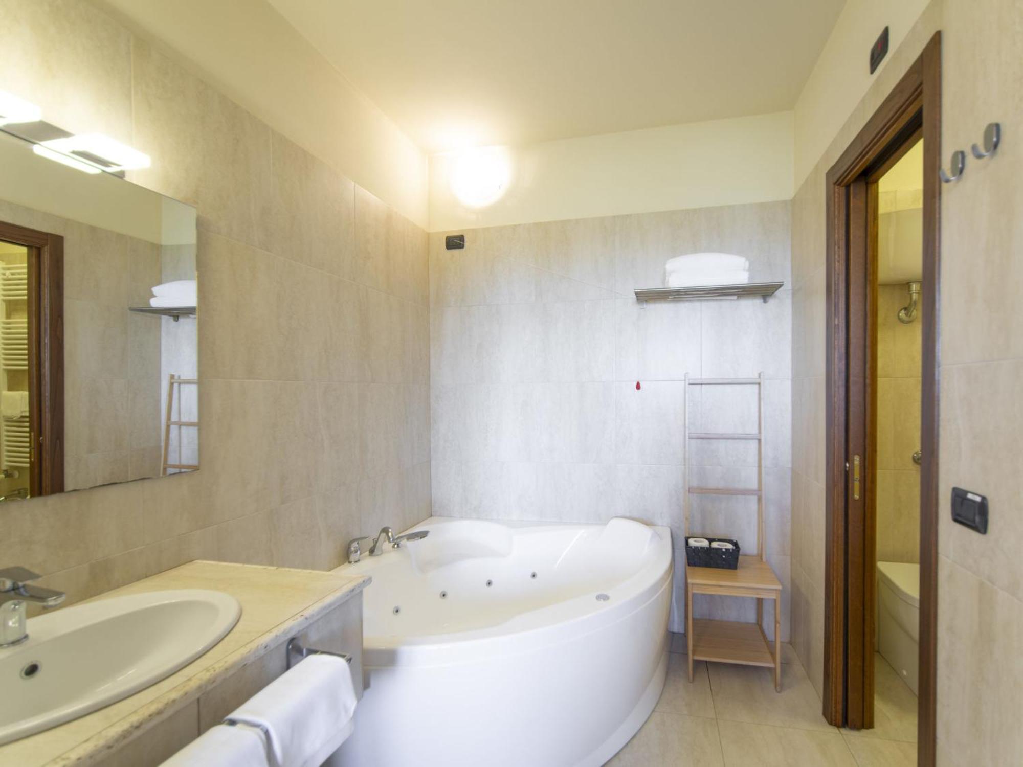Villa Locazione Turistica Borgo Carradori Lucignano Esterno foto